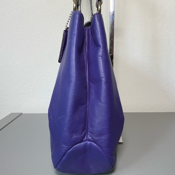 Coach Purple Leather Soho East West Shoulder bag - Picture 4 of 12